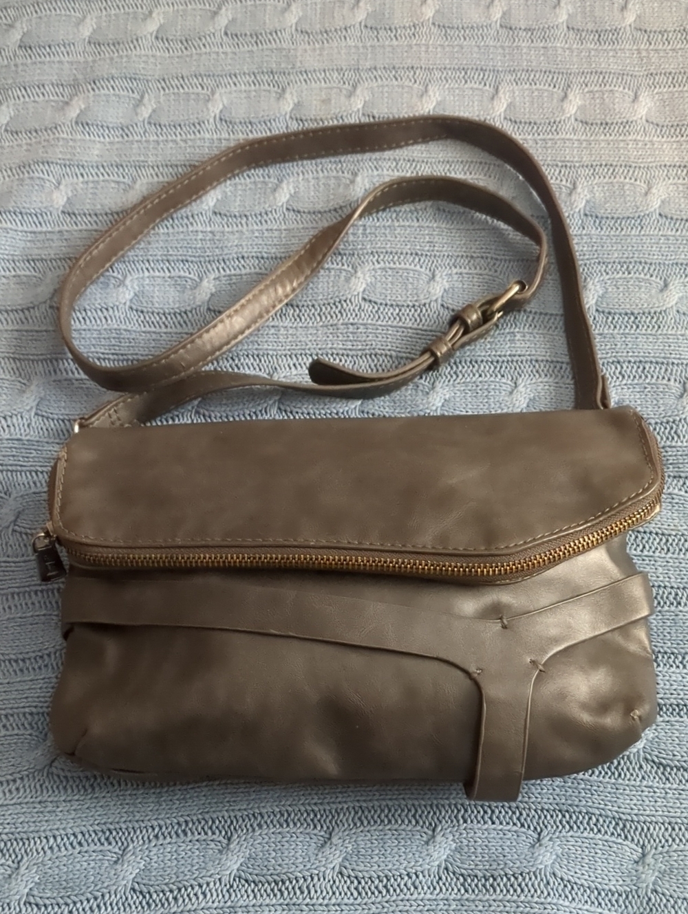 CoLab Everyday Fold-Over Crossbody Bag in Grey